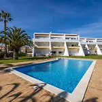 Cardeira Holiday Apartments