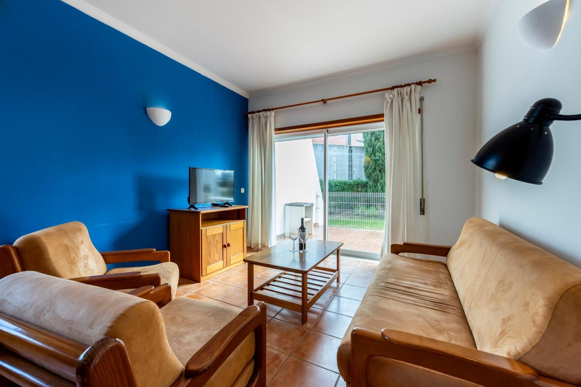 Cardeira Holiday Apartamento *