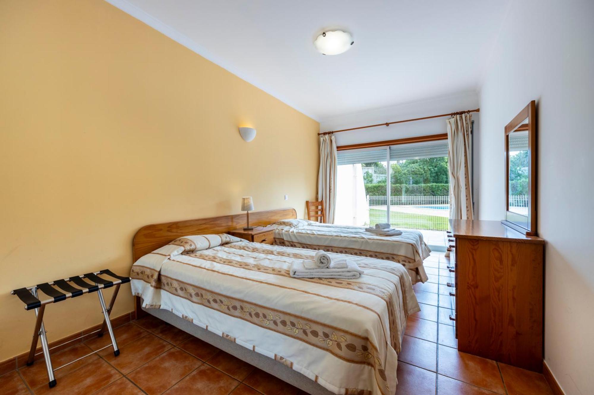 Apartamento Cardeira Holiday *