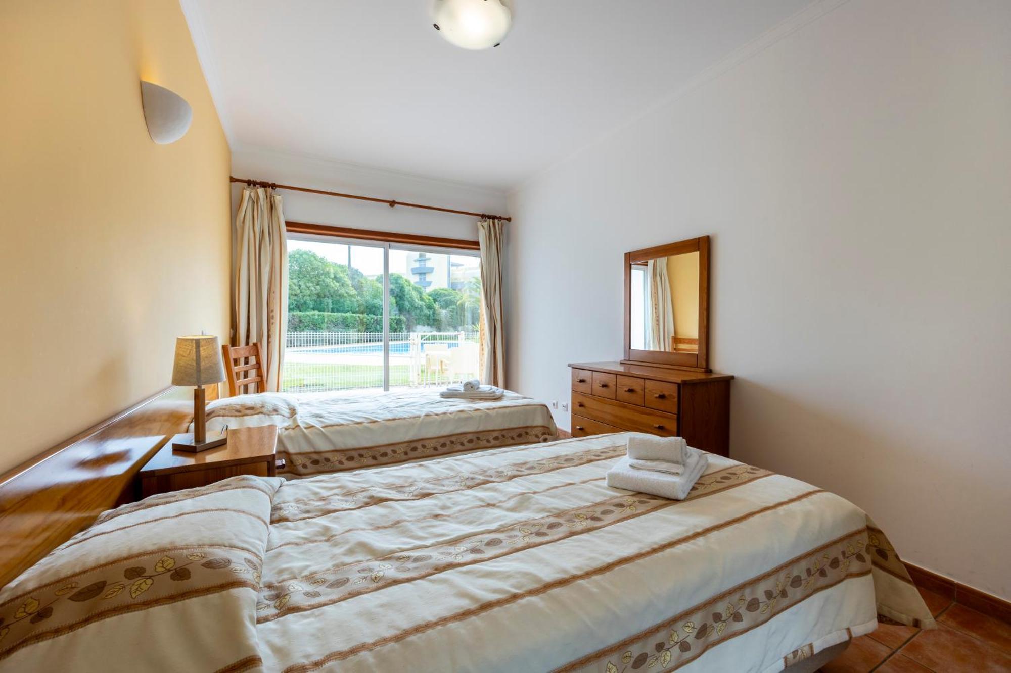 Apartamento Cardeira Holiday *